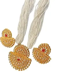 COLLEN ARRAY Big kundan pearl necklace set with stu earrings-6