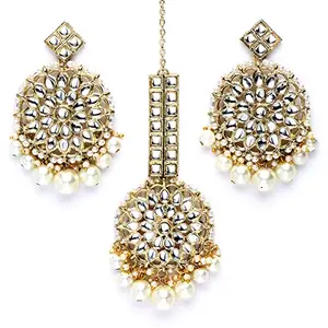 Karatcart Gold Plated White Pearl Beaded Kundan Earrings and Maangtikka Combo Set for Women
