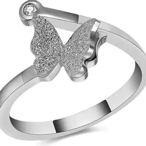 Adjustable Butterfly Charm Open Ring, Elegant Finger Ring for Women and Girls, Graceful and Dainty Jewelry (Silver)
