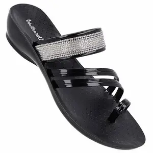 WALKAROO Sndals For Women's|Stylish| Light Weight and Comfortable|Casual Wear|WL7496