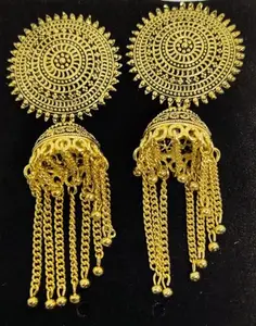 Kitty cast Handcrafted Gold Plated Traditional Ethnic Chandelier Classis Tassel Jhumka Earrings Women