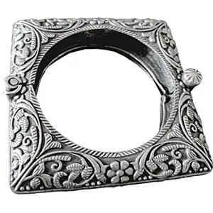 Fuschianet Embossed Brass Kada Bangle Large for Girls and Women