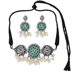 Green Kundan Choker Necklace - Elegant Traditional Indian Jewelry for Women, Ideal for Weddings and Festive Occasions