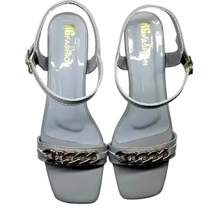 lWoman Girl Sandal Grey Heel