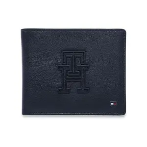 Tommy Hilfiger Men's Leather Wallet Moines - Black | Global Coin Wallet with RFID Protection, Multiple Card Slots | Coin Pocket | Bi-Fold Purse for Men | Ideal for Gifting