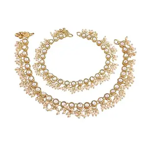 Amazon Brand - Anarva Gold Plated Encased With Faux Kundan & Pearls Pair Of Bridal White Anklets For Women/Girls (A044W)