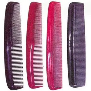 looks like fashionGrooming Plastic Hair Combs for Men and Women - Pack of 4