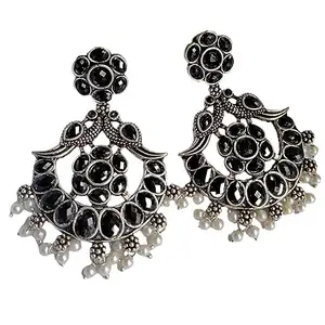 Classic and Luxurious: White Kundan and Pearl Silver Earrings (Black)