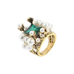 SOHI Pearl Ring for women, Chunky Ring, Finger Ring, adjustable ring, Ladies Ring, aesthetic jewellery, hand ring for women, cocktail ring