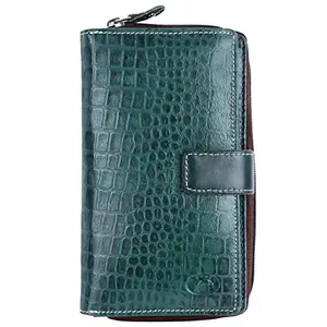 Delfin Genuine Leather | Multi Slots Ladies Wallet (Green)