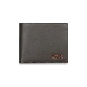 Tommy Hilfiger Benona Men Leather Global Coin Wallet - Brown, No. of Card Slot - 4