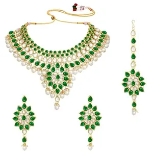 Peora Women Gold Plated Traditional Green Kundan Studded Choker Necklace Earring & Maangtikka Jewellery Set
