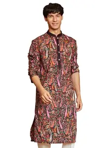 VASTRAMAY Men's Black Crepe Kurta - This Men's Printed Kurta showcases a Striking Multicolor Paisley and Floral Print, Creating a Bold and Stylish Look.