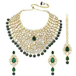 Peora Traditional Gold Plated Kundan Work Green Choker Necklace Earring Maangtikka Jewellery Set For Women