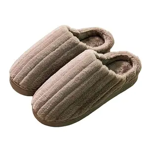 Unisex Winter Flip Flop Slipper for Men and Women Soft Faux Fur Slip On Indoor Home Slides Slipper for Bedroom Sandals (Brown, 8)