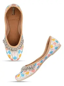 DESI COLOUR Flat Footwear/Mojari/Punjabi Jutti/Bellies for Women - Embroidered Gungroo (Multi, 5)