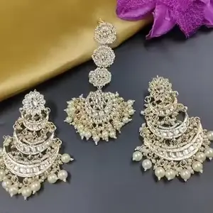 Kundan Maangtikka and Earrings Set for Women
