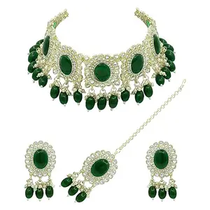 SAIYONI Exquisite Oval-shaped Kundan Choker Necklace, Earring & Maangtikka Set For Women & Girls | Green