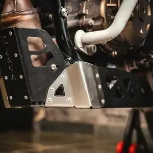 Bash Plate Aluminum Black & Silver For X-Pulse 210