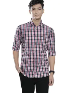 Visit the The Indian Garage Co Store The Indian Garage Co Men Slim Fit Checkered Full Sleeves Spread Collar Casual Shirt