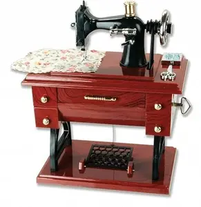 ATIMUNA Vintage Mini Sewing Machine Music Box - Retro Classical Treadle Sewing Machine Table Desk Mechanical Clockwork Music Box for Home Decor