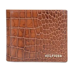 Tommy Hilfiger Shawano Men Leather Global Coin Wallet - Tan, No. of Card Slot : 4