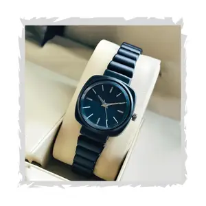 Visit the styledose Store styledose watch's Unique Design Elements (Round face in Square Frame, 5 Color Eddy dials & Belt) Steel Chain Strap Stylish Girls Ladies Fashion Wrist Watches Analog Watch for Women