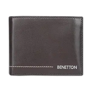 UNITED COLORS OF BENETTON Benito Men Leather Passcase Wallet - Brown, No. of Card Slot : 12