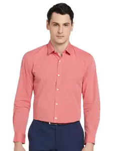 Visit the Peter England Store Peter England Men's Everyday Solid Slim Fit Full Sleeve Formal Shirt | Cotton-Rich