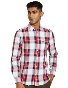 Brand: The Indian Garage Co The Indian Garage Co Men Slim Fit Checkered Full Sleeves Spread Collar Casual Shirt